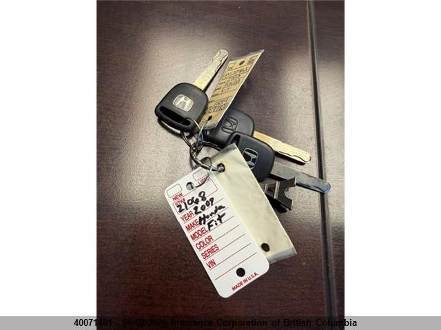 2009 Honda Fit VIN: JHMGE88229S811836 Lot: 40071481
