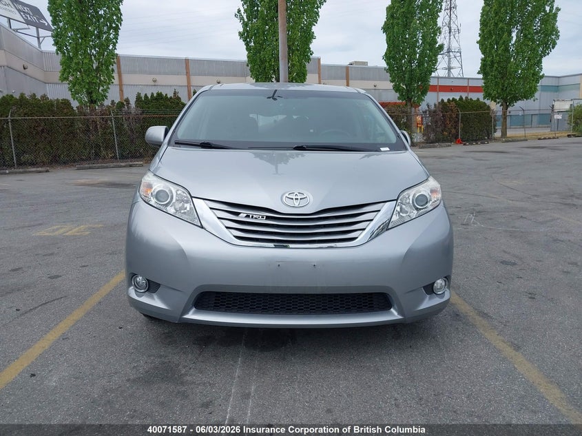 2015 Toyota Sienna Le VIN: 5TDKK3DC3FS616788 Lot: 40071587