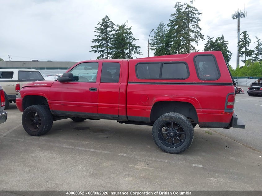 2001 Dodge Ram 1500 VIN: 3B7HF13Z71G225157 Lot: 40065952