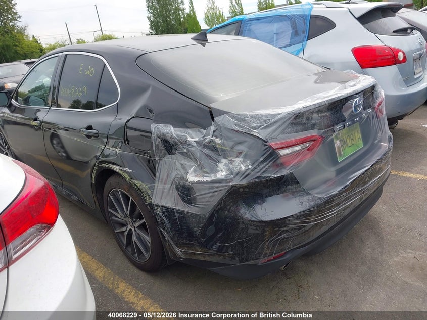 Vin: 4t1b21hk0mu015414, lot: 30086906, toyota camry xle/se 20213