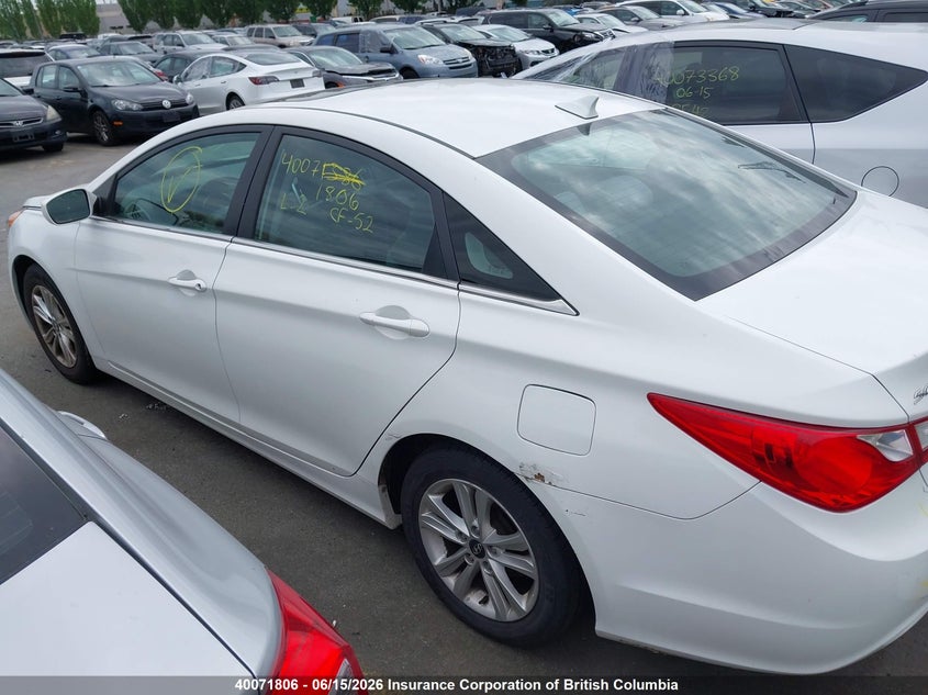 2013 HYUNDAI SONATA SEDAN 2.4L I-4 DI, DOHC, VVT, 198HP