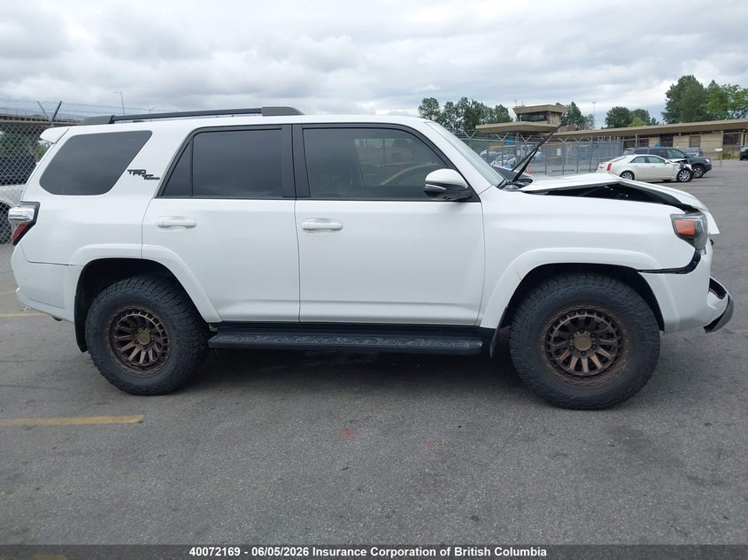 2022 Toyota 4Runner VIN: JTERU5JR5N6046252 Lot: 40072169