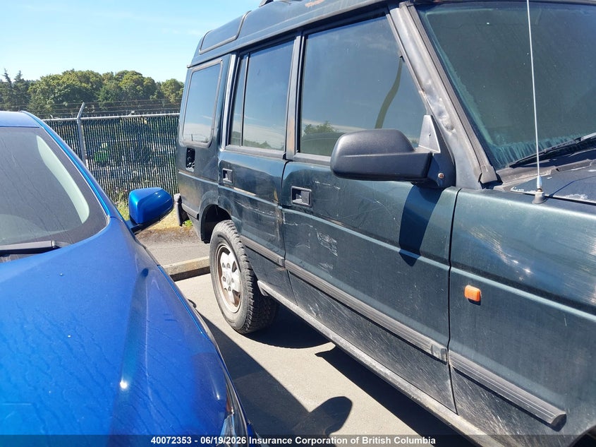 1995 Land Rover Discovery VIN: SALJY1247SA158456 Lot: 40072353