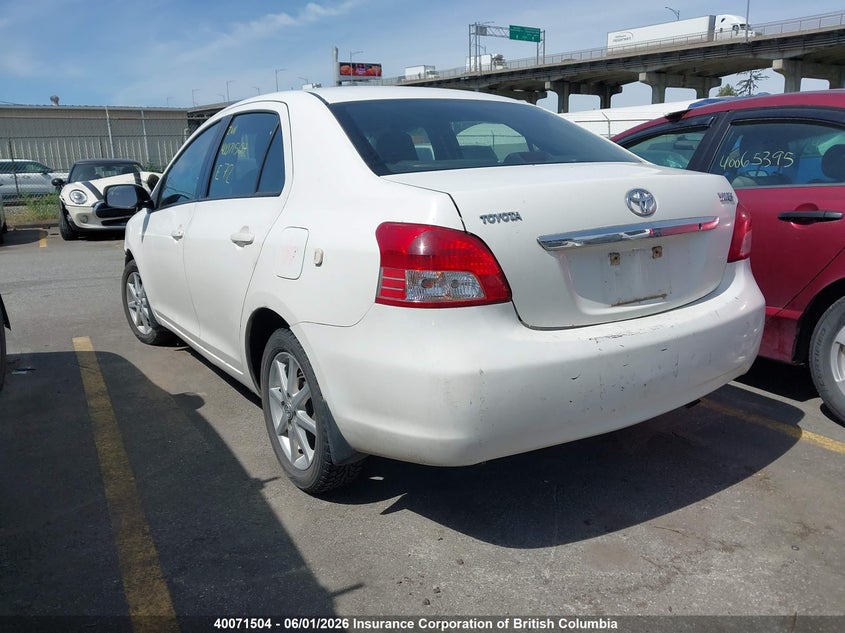 Vin: jtdbt4k32a1355021, lot: 30087613, toyota yaris 20103