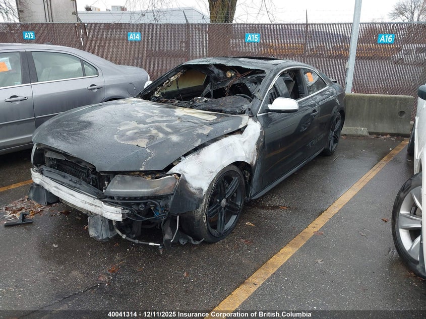 Vin: waucvbfr2aa046633, lot: 30087770, audi s5 premium plus 20102