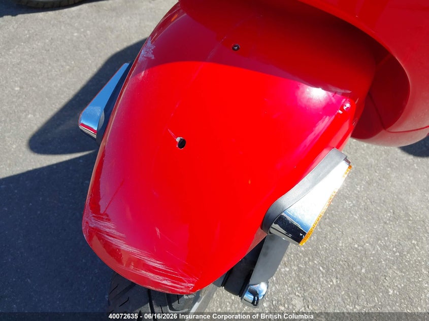 2010 VESPA LX BIKE 1