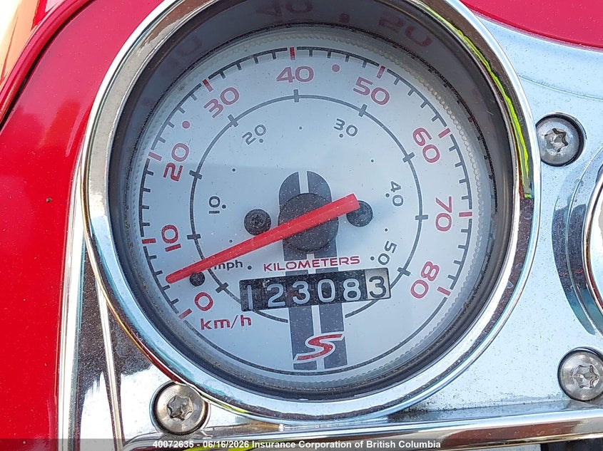 2010 VESPA LX BIKE 1
