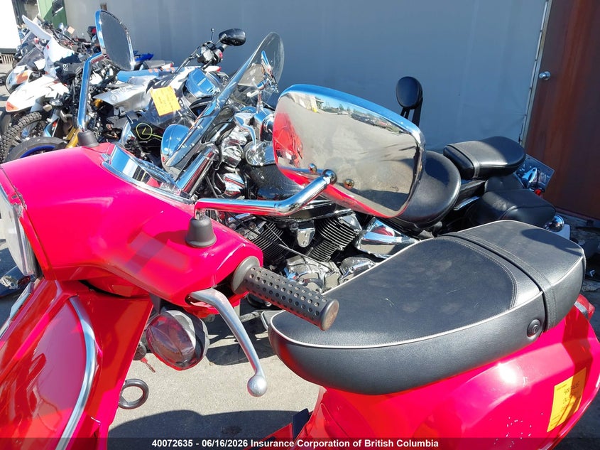 2010 VESPA LX BIKE 1