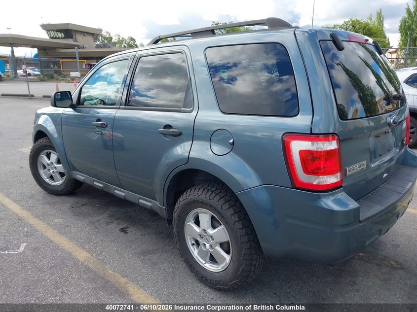Vin: 1fmcu9dg5bka29753, lot: 30088077, ford escape xlt 20113