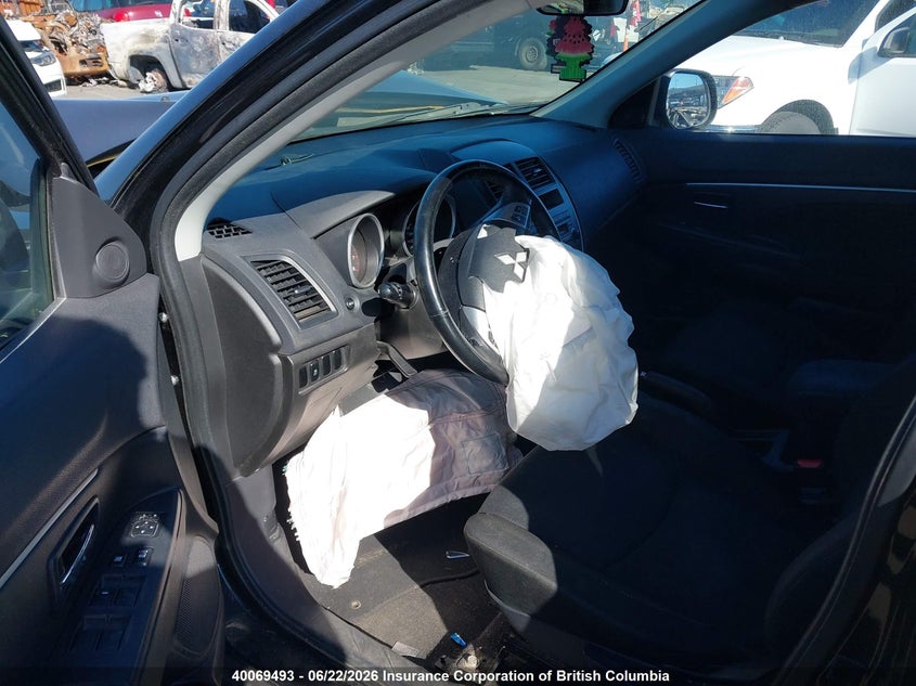 2012 Mitsubishi Rvr Se VIN: JA4AJ3AUXCZ601351 Lot: 40069493