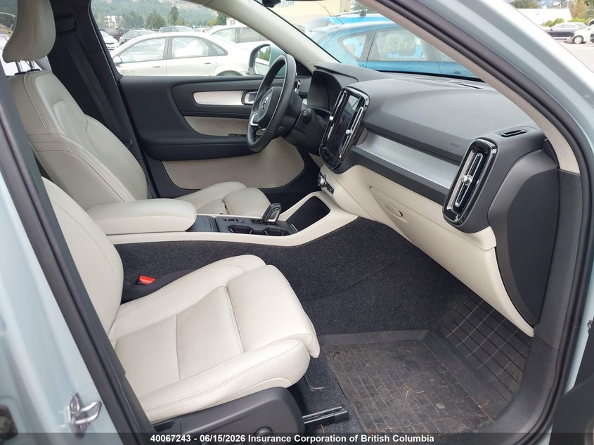 2019 VOLVO XC40 SPORT UTILITY VEHICLE 2.0L I-4 DI, DOHC, VVT, TURBO, 248HP