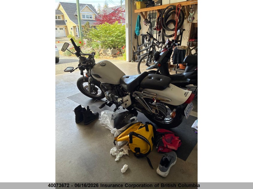 2009 SUZUKI GZ SPORT UTILITY VEHICLE 1