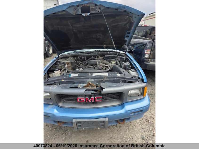 1997 GMC Jimmy VIN: 1GKDT13W4VK520913 Lot: 40073824