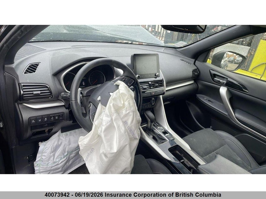 2024 Mitsubishi Eclipse Cross Le/Ralliart VIN: JA4ATVAA3RZ621350 Lot: 40073942