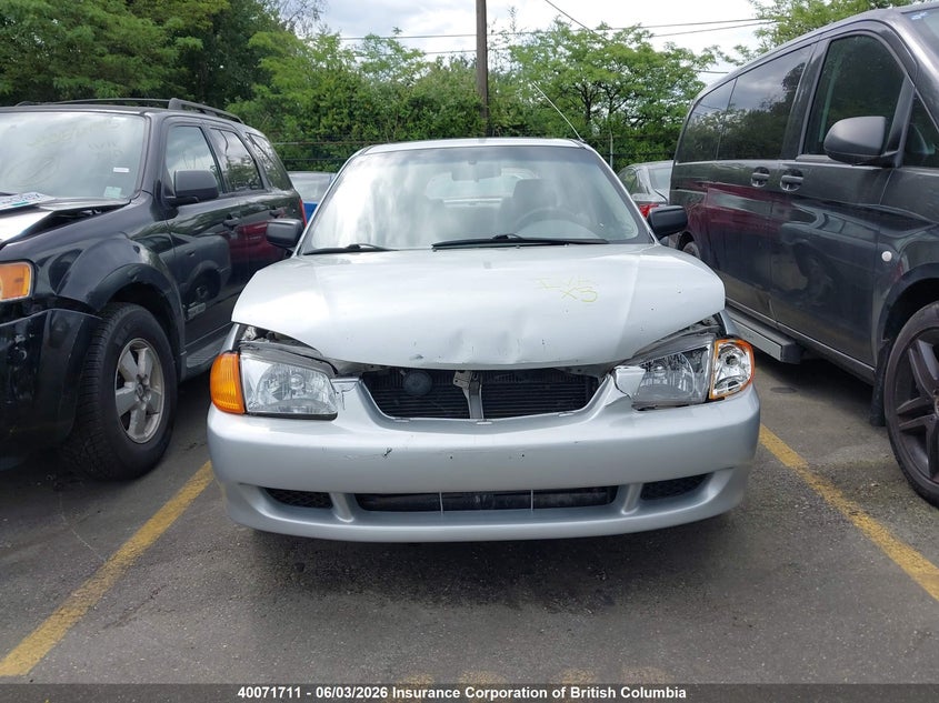 2000 Mazda Protege Es VIN: JM1BJ2219Y0227545 Lot: 40071711