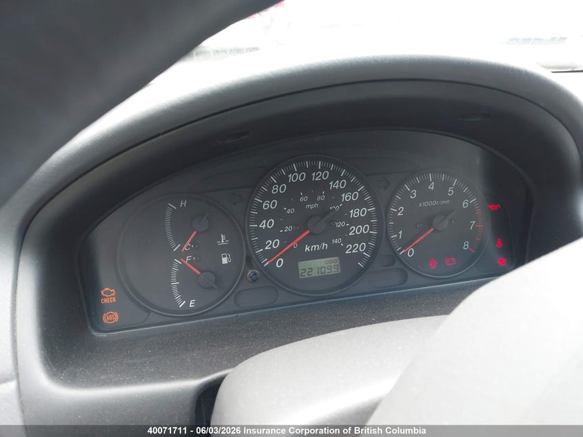 2000 Mazda Protege Es VIN: JM1BJ2219Y0227545 Lot: 40071711