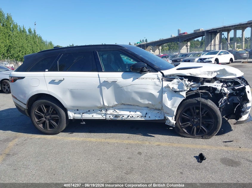 2019 Land Rover Range Rover Velar R-Dynamic Se VIN: SALYL2EN0KA208458 Lot: 40074297