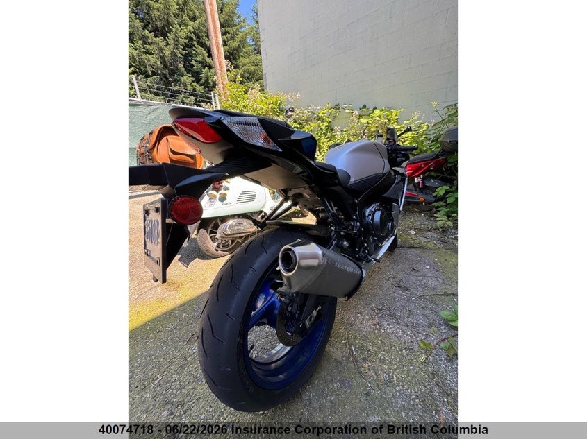 2026 SUZUKI GSX-R SPORT_BIKE 4