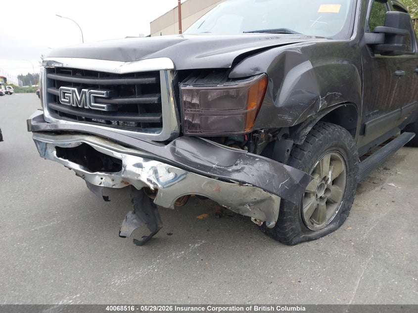 2010 GMC SIERRA PICKUP 4.8L V-8 VVT, 302HP
