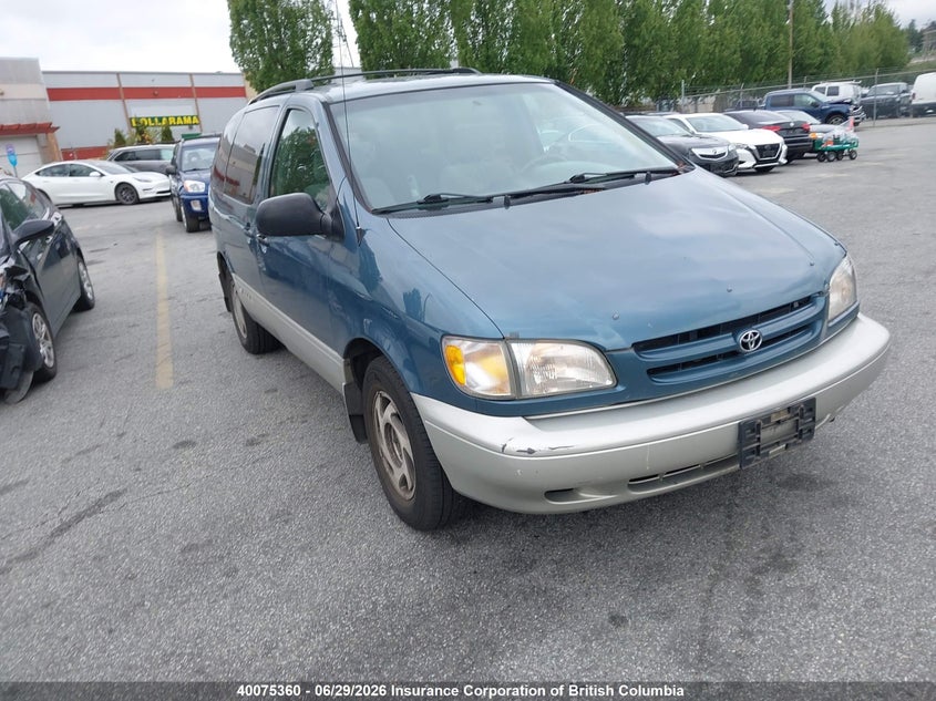 2000 Toyota Sienna Le/Xle