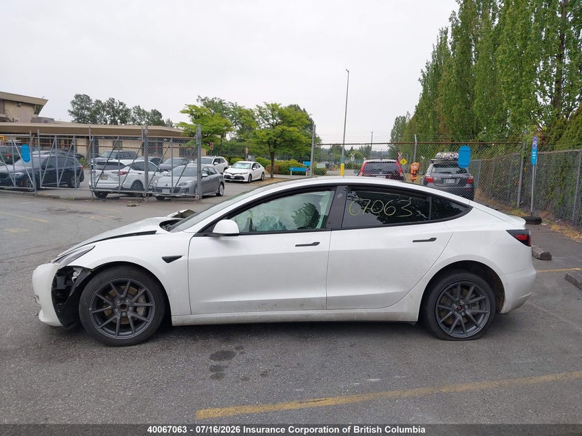 2021 Tesla Model 3 VIN: 5YJ3E1EA7MF843285 Lot: 40067063