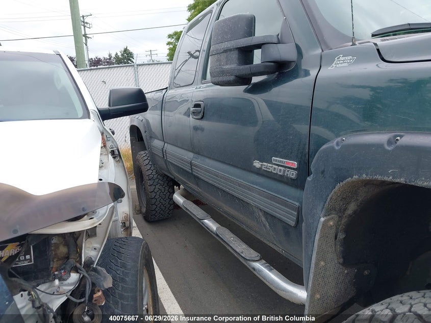 2002 CHEVROLET SILVERADO PICKUP 6.6L V8 FI F4