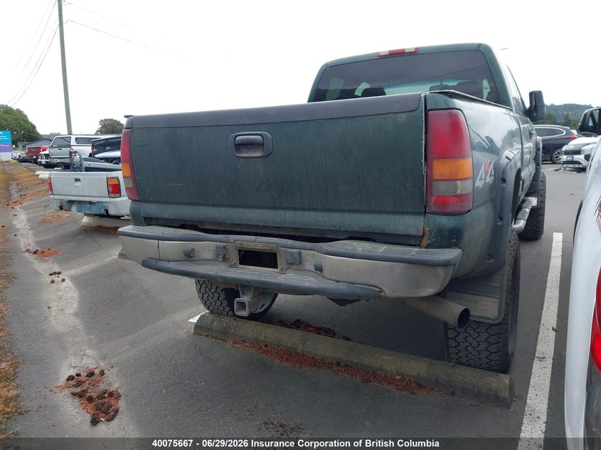 2002 CHEVROLET SILVERADO PICKUP 6.6L V8 FI F4