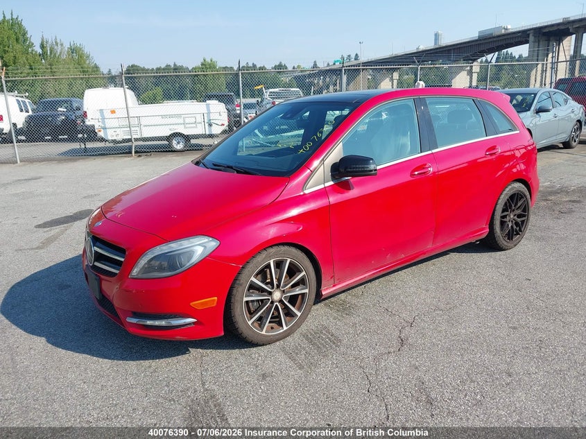 2014 Mercedes-Benz B250, Right Side, IAAI, VIN WDDMH4EBXEJ286099 — photo 2