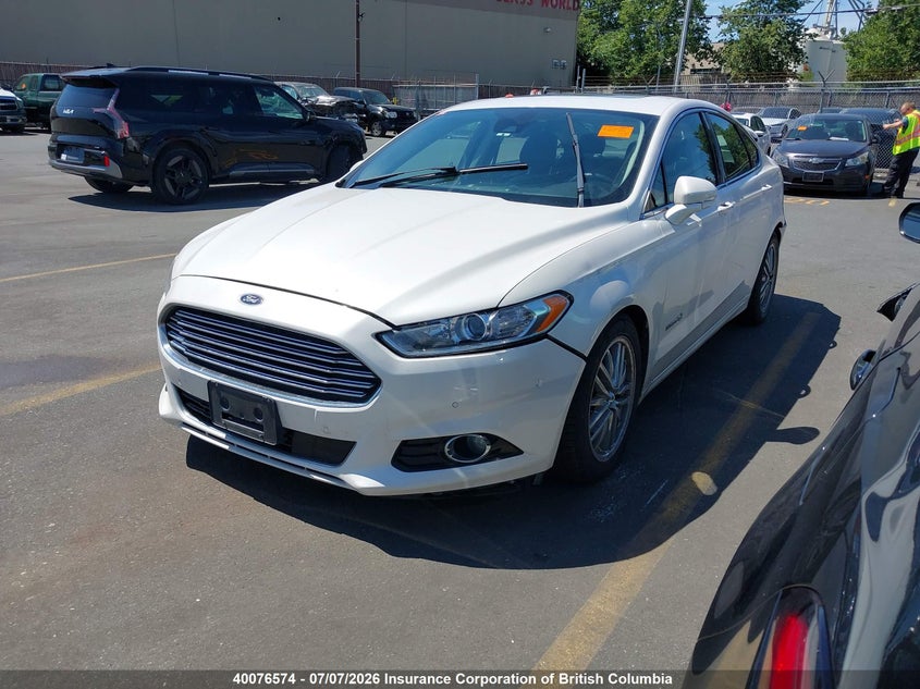 2013 Ford Fusion, Left Rear, IAAI, VIN 3FA6P0RU7DR366710 — photo 2