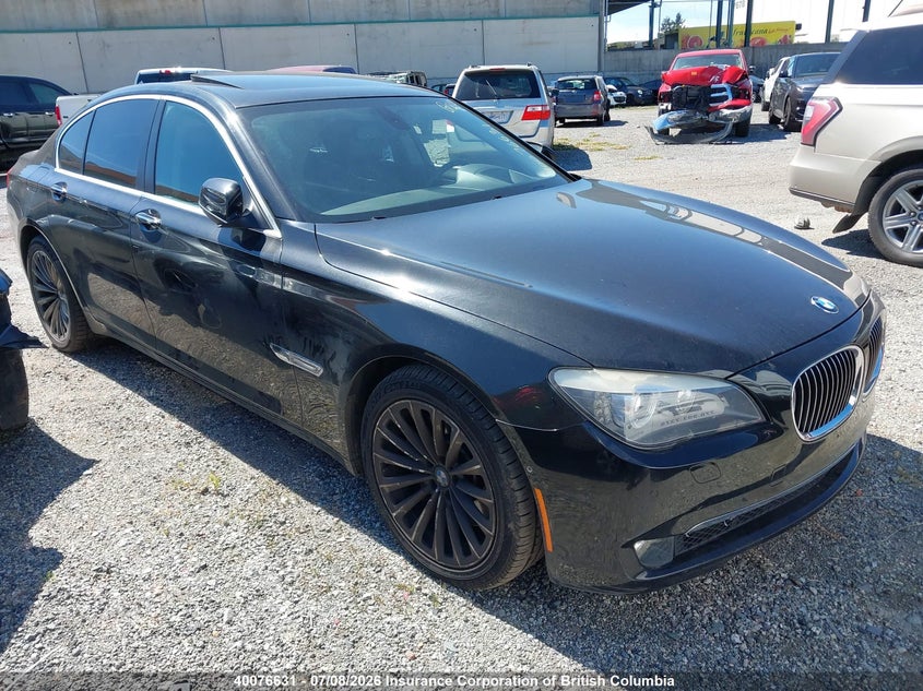 2009 BMW 7ER SEDAN 4.4L V-8 DI, DOHC, VVT, TURBO, 400HP