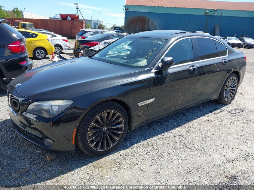 2009 BMW 7ER SEDAN 4.4L V-8 DI, DOHC, VVT, TURBO, 400HP