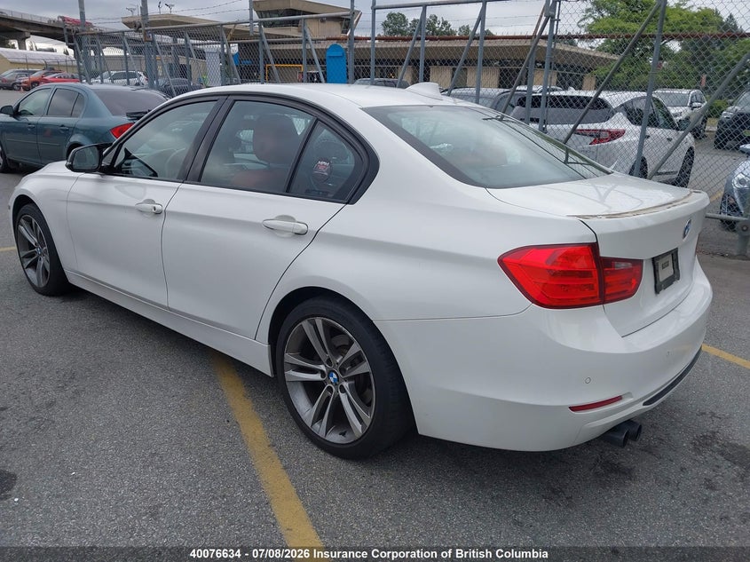 Vin: wba3b3c59df544206, lot: 30092886, bmw 328i 20133