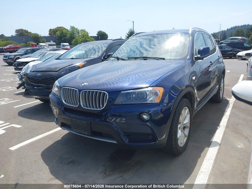 2014 BMW X3, Right Side, IAAI, VIN 5UXWX9C55E0D15466 — photo 2