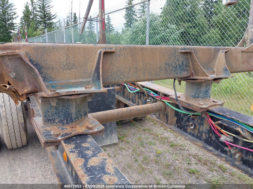 2017 Peerless Logging Trailer VIN: 2PLB02826HBA18073 Lot: 40077053