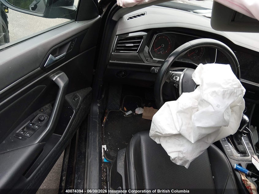 2019 Volkswagen Jetta Sel VIN: 3VWE57BU5KM125217 Lot: 40074394