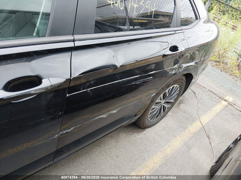 2019 Volkswagen Jetta Sel VIN: 3VWE57BU5KM125217 Lot: 40074394