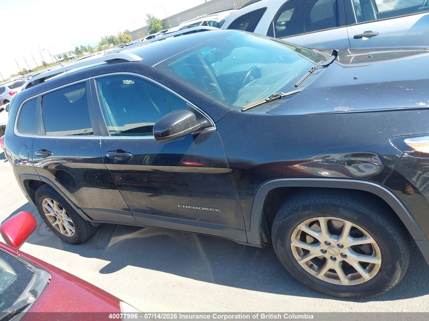 2015 Jeep Cherokee Latitude VIN: 1C4PJMCS2FW675290 Lot: 40077996