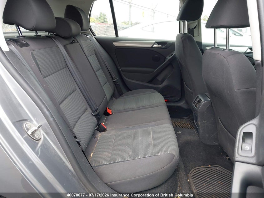 2013 Volkswagen Golf VIN: WVWDM7AJXDW118727 Lot: 40078077