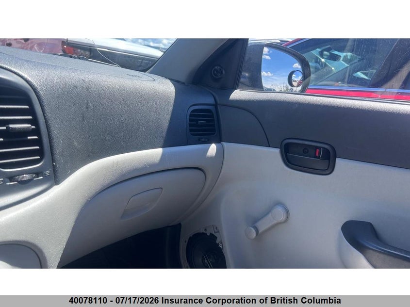 2010 Hyundai Accent L VIN: KMHCN4BC4AU411579 Lot: 40078110