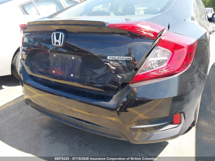 2017 Honda Civic Touring VIN: 2HGFC1F97HH101851 Lot: 40076225