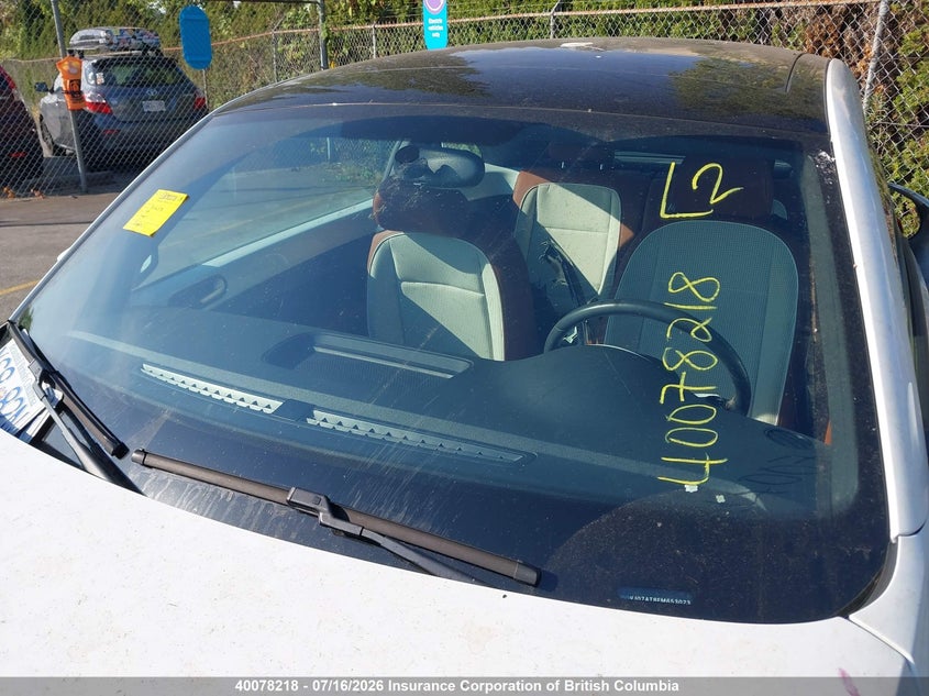 2015 Volkswagen Beetle 1.8T VIN: 3VWJ07AT8FM653023 Lot: 40078218