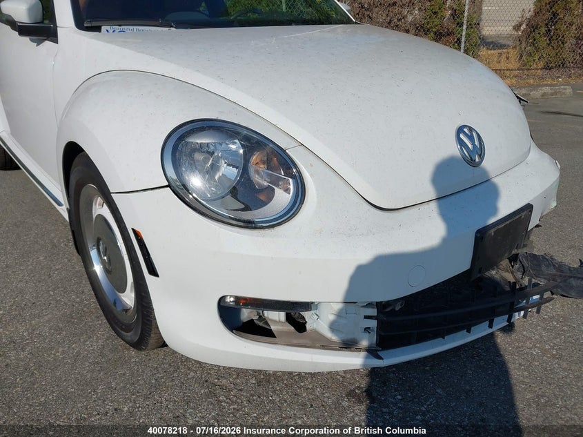 2015 Volkswagen Beetle 1.8T VIN: 3VWJ07AT8FM653023 Lot: 40078218