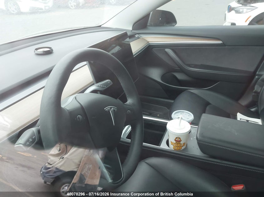 2022 Tesla Model 3 VIN: 5YJ3E1EA5NF352537 Lot: 40078296