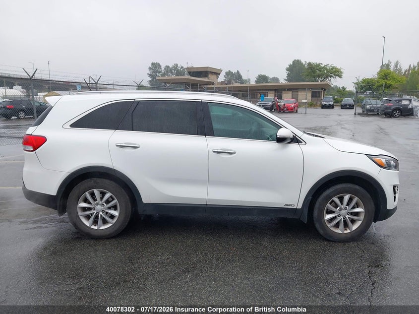 2017 Kia Sorento Lx/L VIN: 5XYPGDA35HG210268 Lot: 40078302