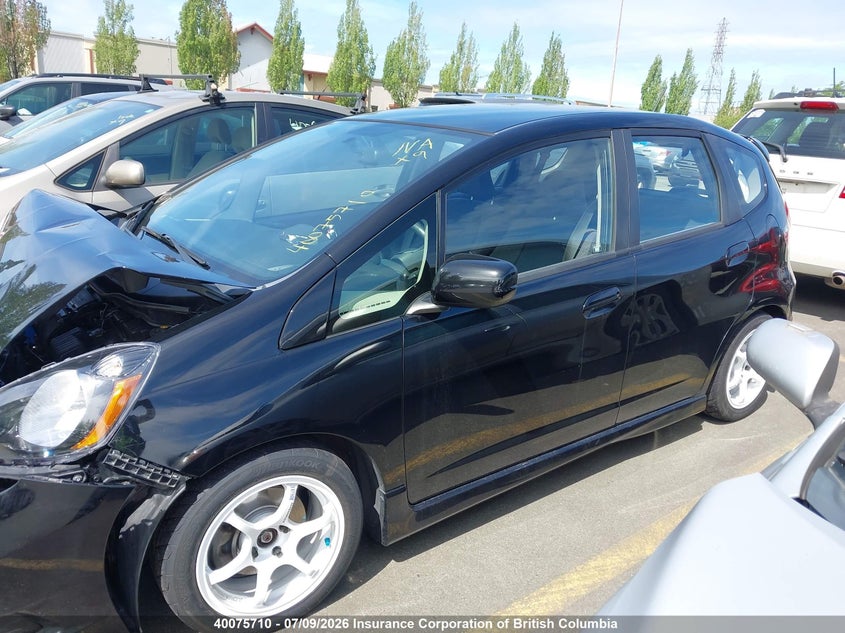 2013 Honda Fit Sport VIN: LUCGE8G7XD3003358 Lot: 40075710