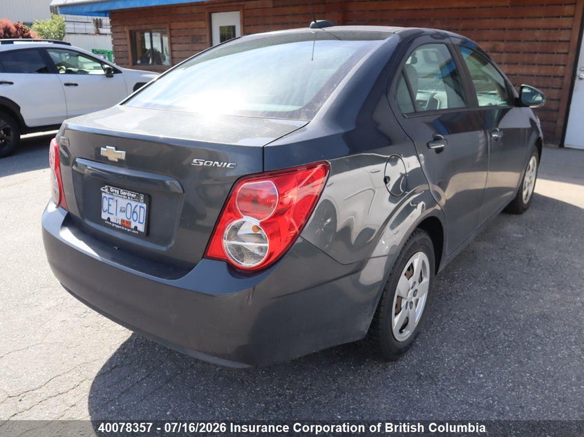 Vin: 1g1ja5sh0g4116215, lot: 30094941, chevrolet sonic 20164