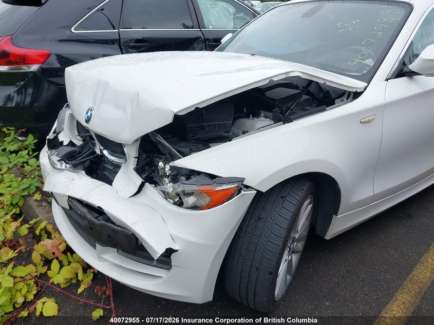 2011 BMW 128 I VIN: WBAUP7C52BVK77975 Lot: 40072955