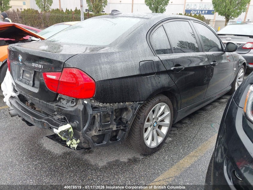 Vin: wbapk7c53bf085003, lot: 30095142, bmw 328i 20114