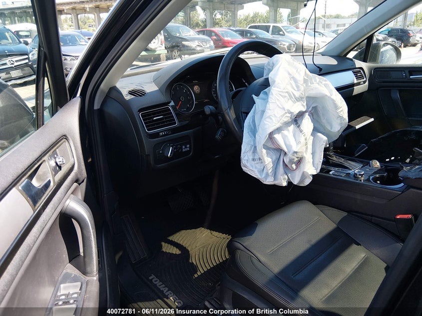 2012 Volkswagen Touareg Tdi VIN: WVGDK9BP0CD012202 Lot: 40072781