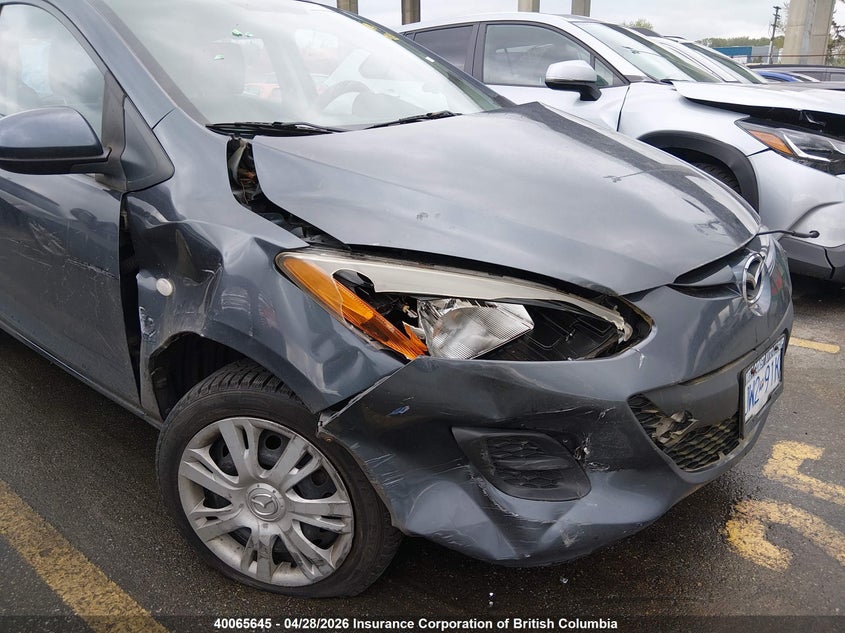 2011 Mazda Mazda2 VIN: JM1DE1HY6B0102246 Lot: 40065645